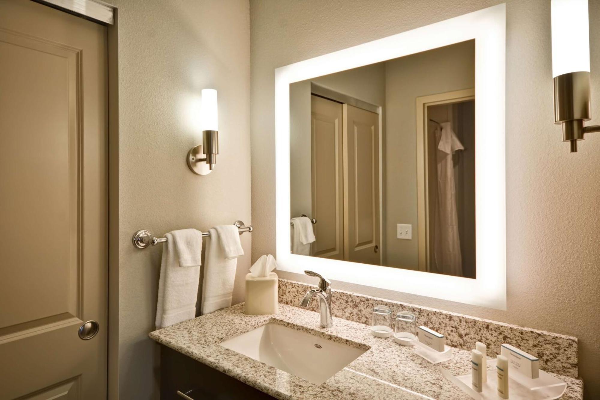 Homewood Suites By Hilton Phoenix Tempe Asu Area Bagian luar foto